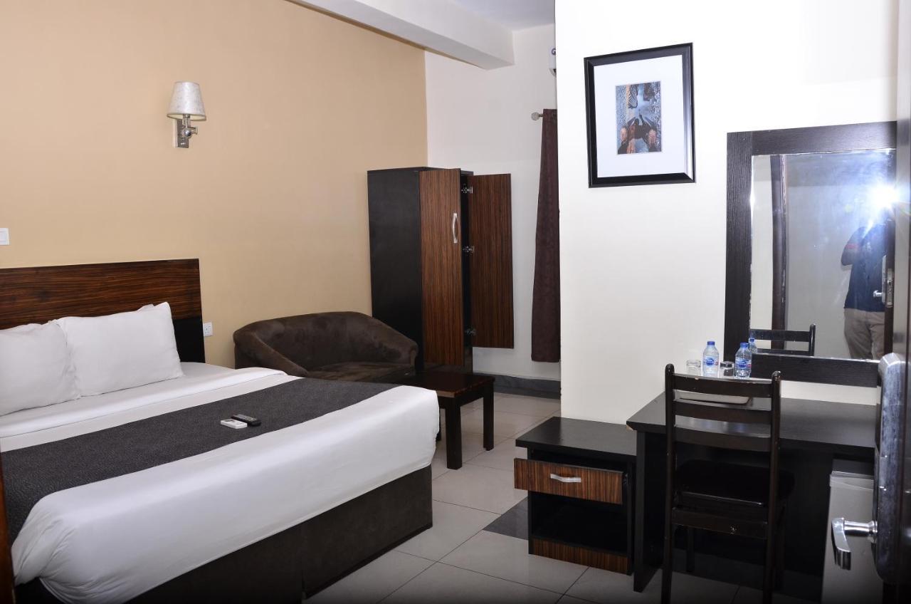 Residency Hotels Enugu Independence Layout Екстер'єр фото