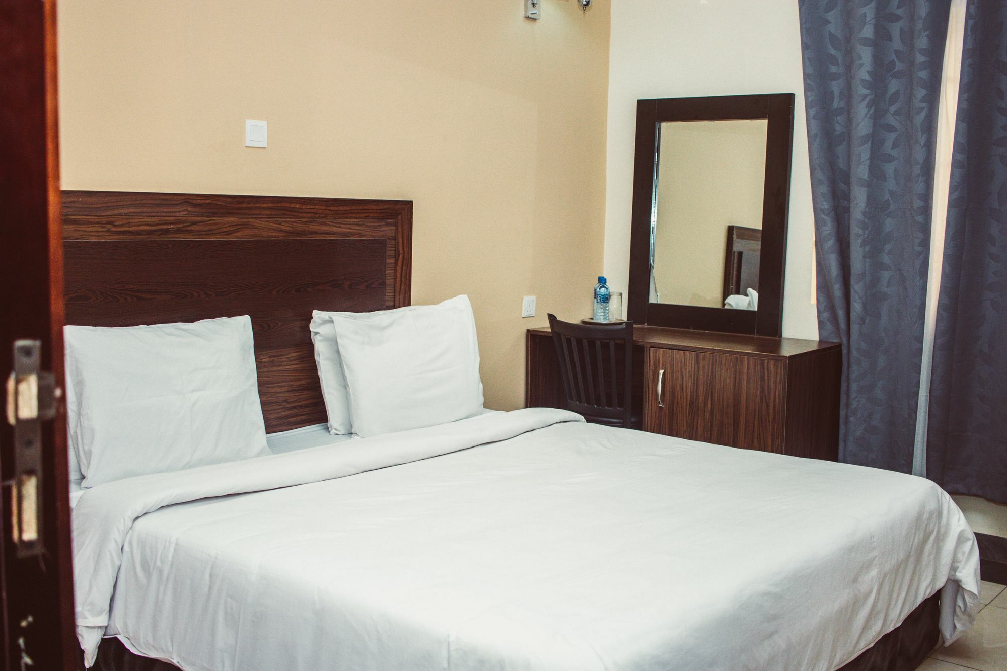 Residency Hotels Enugu Independence Layout Екстер'єр фото